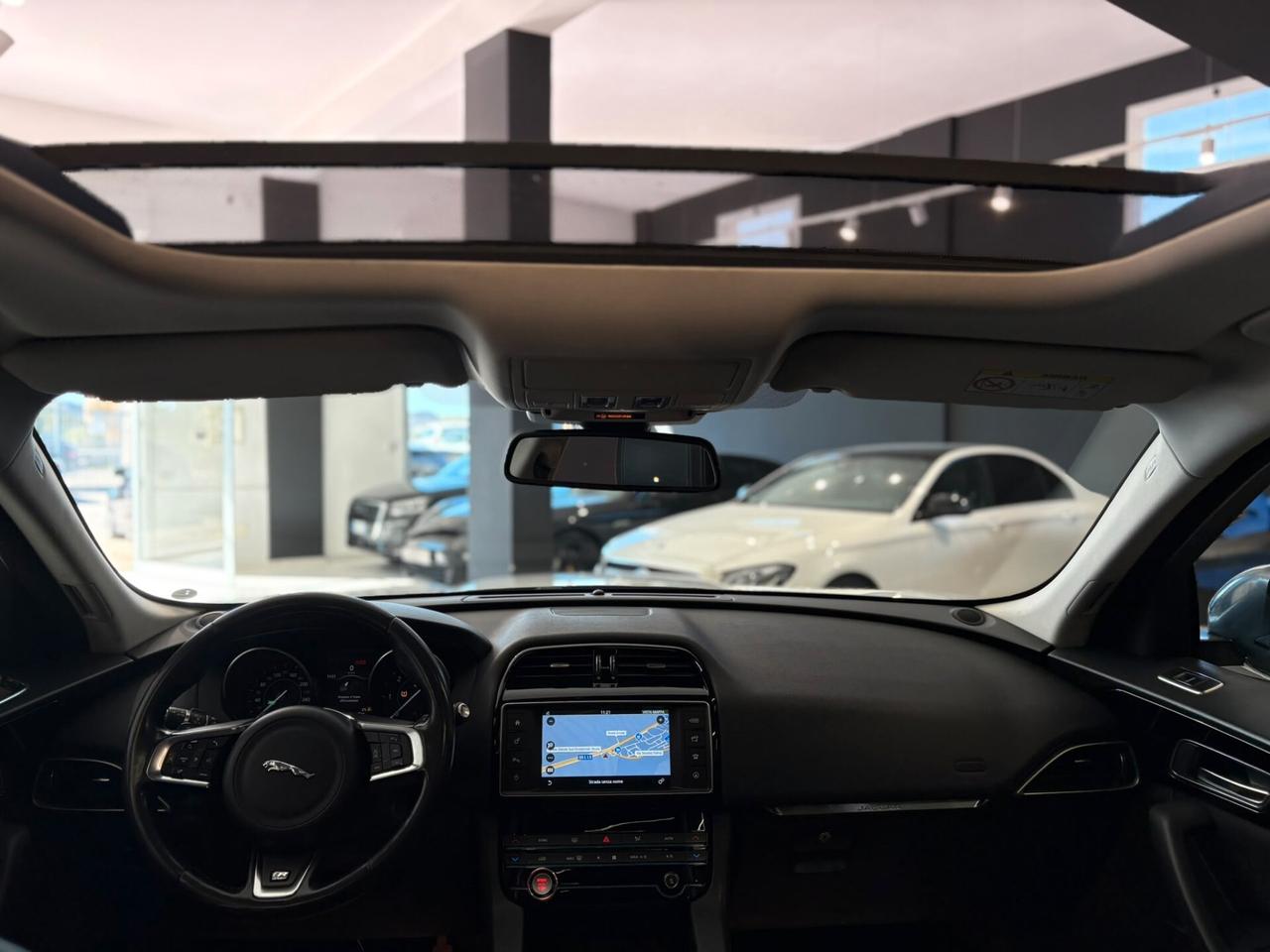 Jaguar F-Pace 3.0 D 300 CV AWD R-Sport