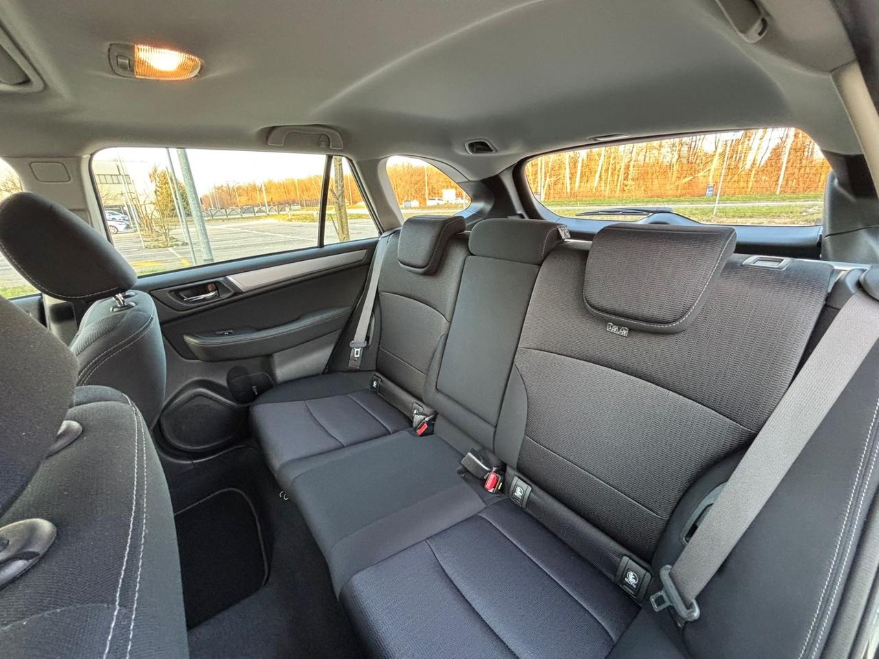 Subaru OUTBACK 2.0d-S Lineartronic Unlimited