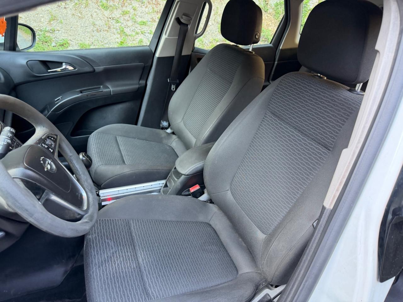 Opel Meriva 1.6 CDTI 95cv euro6 - 2016 neopatentato