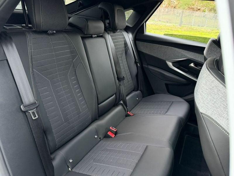 Peugeot 3008 3008 1.2 hybrid GT 145cv “BICOLORE “