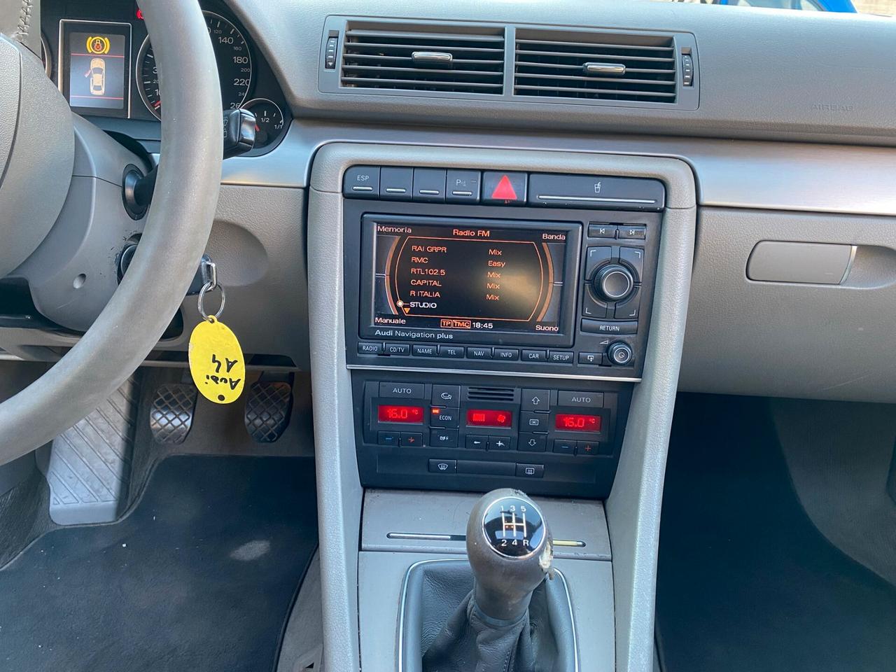 Audi A4 1.9 TDI 116cv super full opt tetto nuova 2006