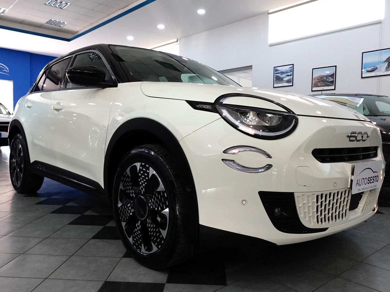 Fiat 600 1.2 HYBRID 145 CV LA PRIMA