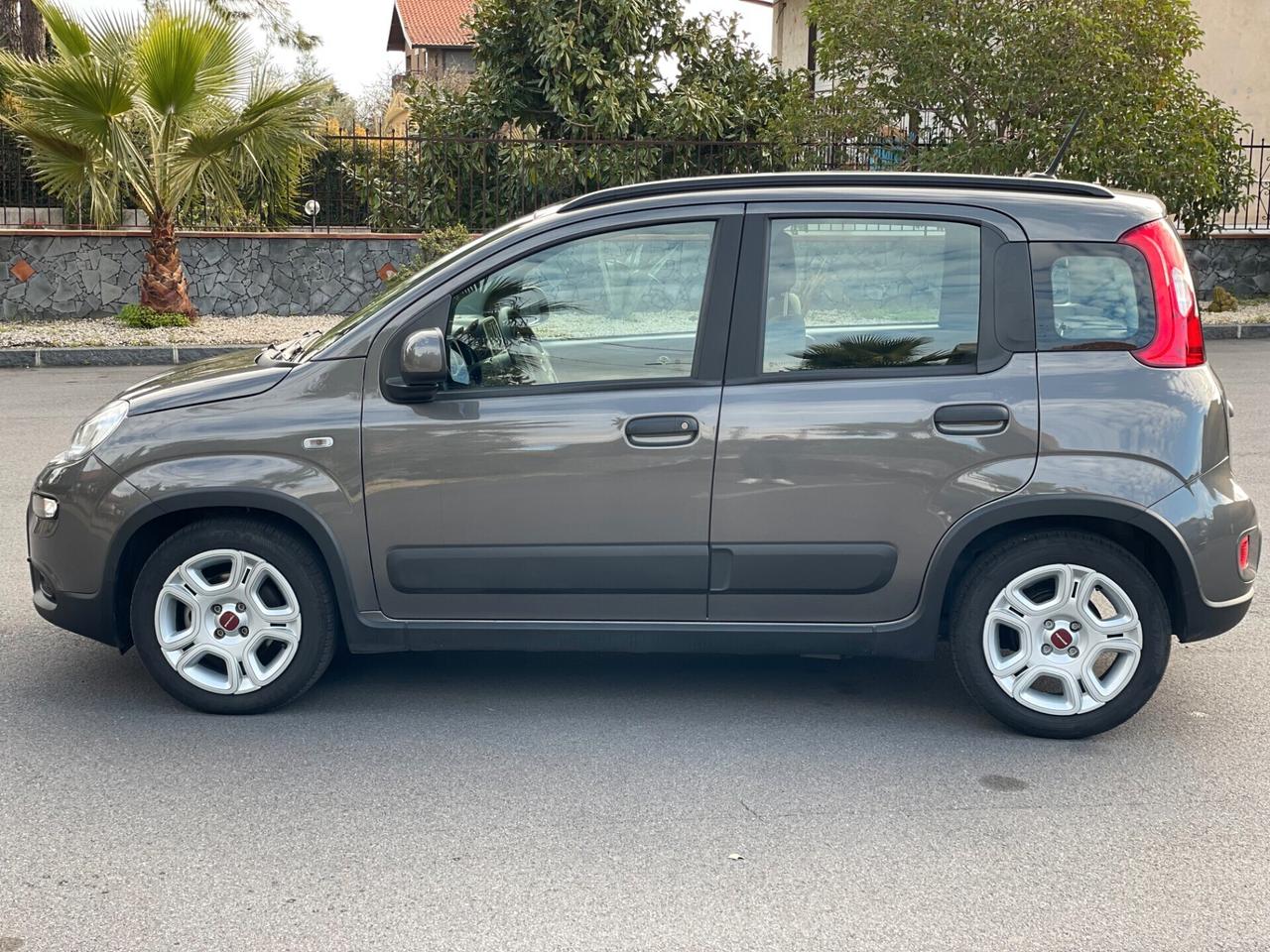 Fiat Panda 1.0 FireFly S&S Hybrid City Cross