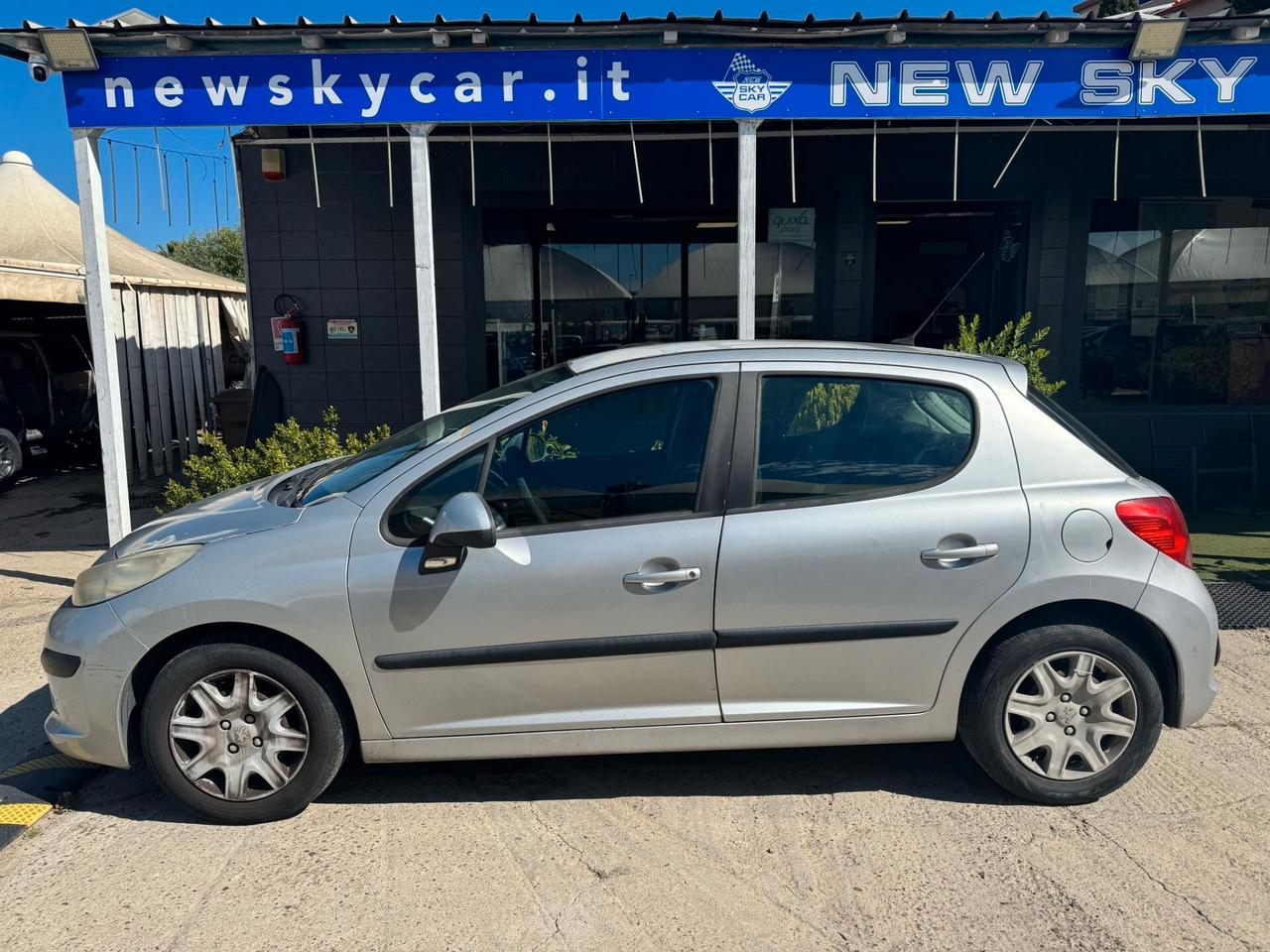 Peugeot 207 1.4 HDi 70CV 5p.
