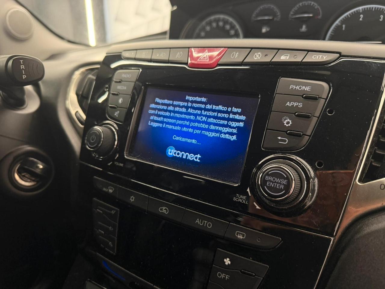 Lancia Ypsilon 1.3 MJT 16V 95 CV 5 porte S&S Platinum-KM CERTIFICATI-PERMUTE-12 MESI GARANZIA