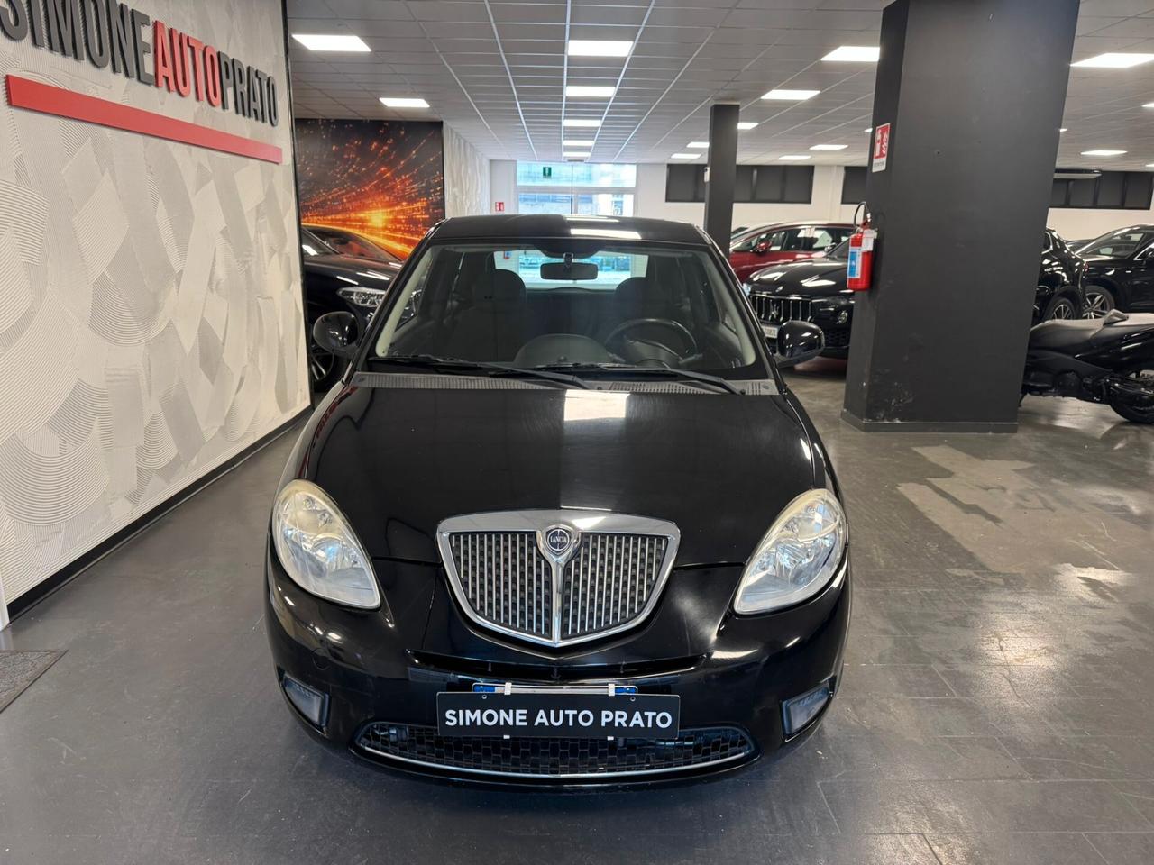 Lancia Ypsilon 1.3 MJT 75 CV Elle