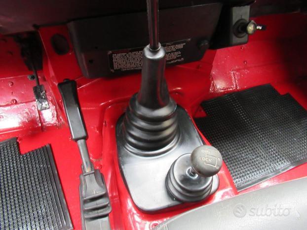 LAND ROVER Defender 90 turbodiesel CABRIO/ HARD-