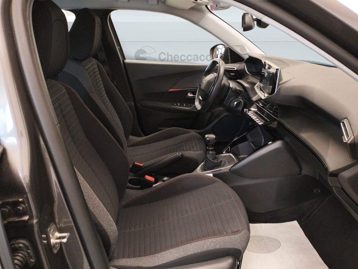 Peugeot 2008 1.5 bluehdi Active *81.000 KM*