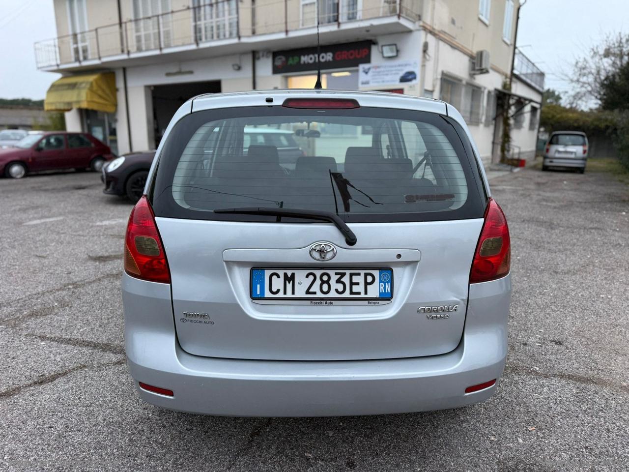 TOYOTA Corolla Verso 2.0 16V D-4D Sol