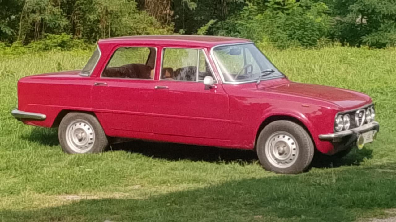 Alfa Romeo Giulia Nuova Super 1300 - 1974