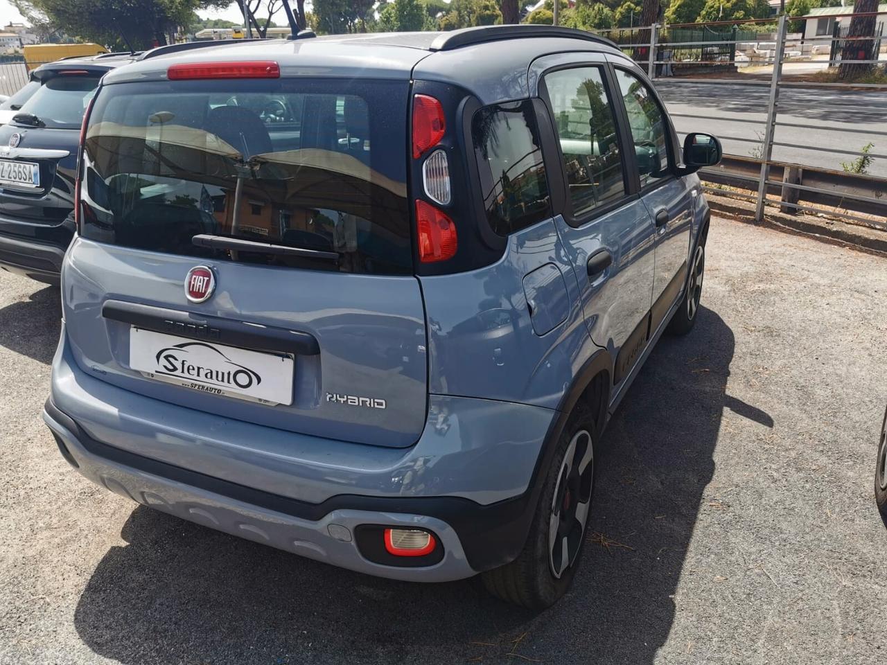 Fiat Panda 1.0 FireFly S&S Hybrid City Cross