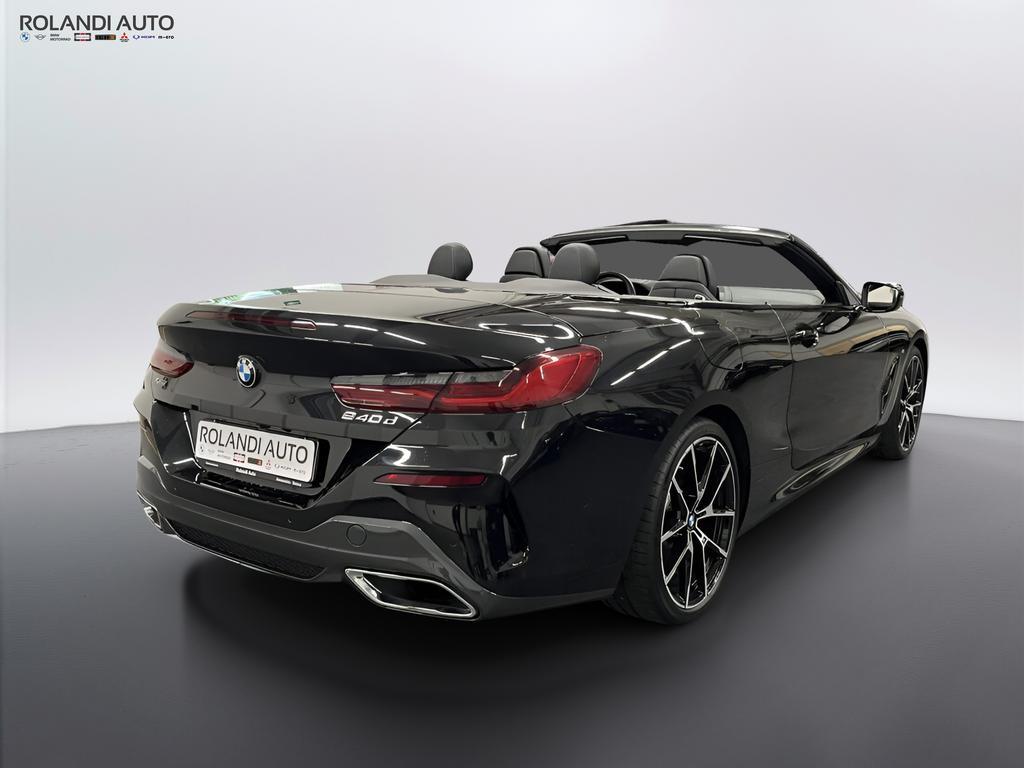 BMW Serie 8 Cabrio 840 d Mild Hybrid 48V Individual Composition Msport xDrive Steptronic
