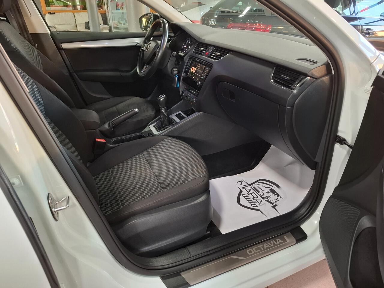 Skoda Octavia 1.6 TDI NEOPATENTATO