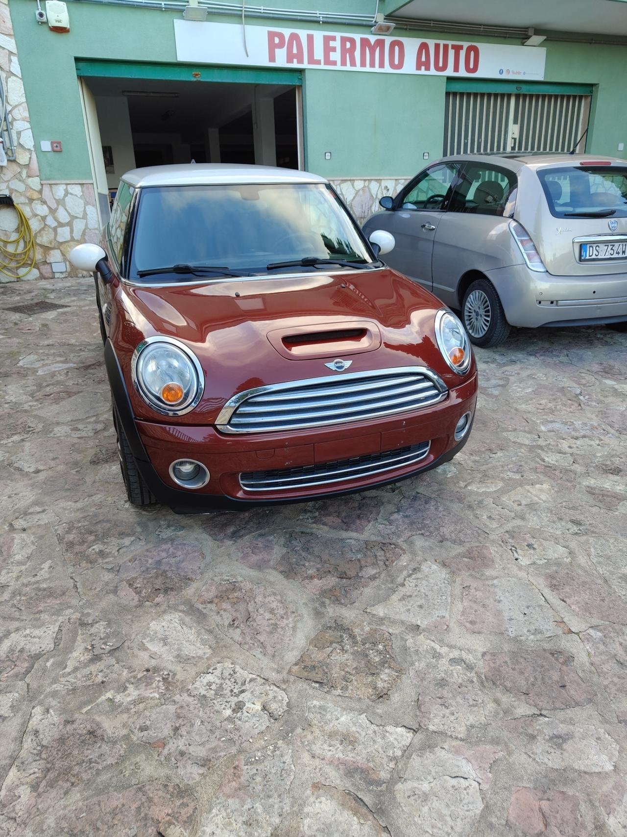 Mini Mini 1.6 16V 110 CV Cooper D