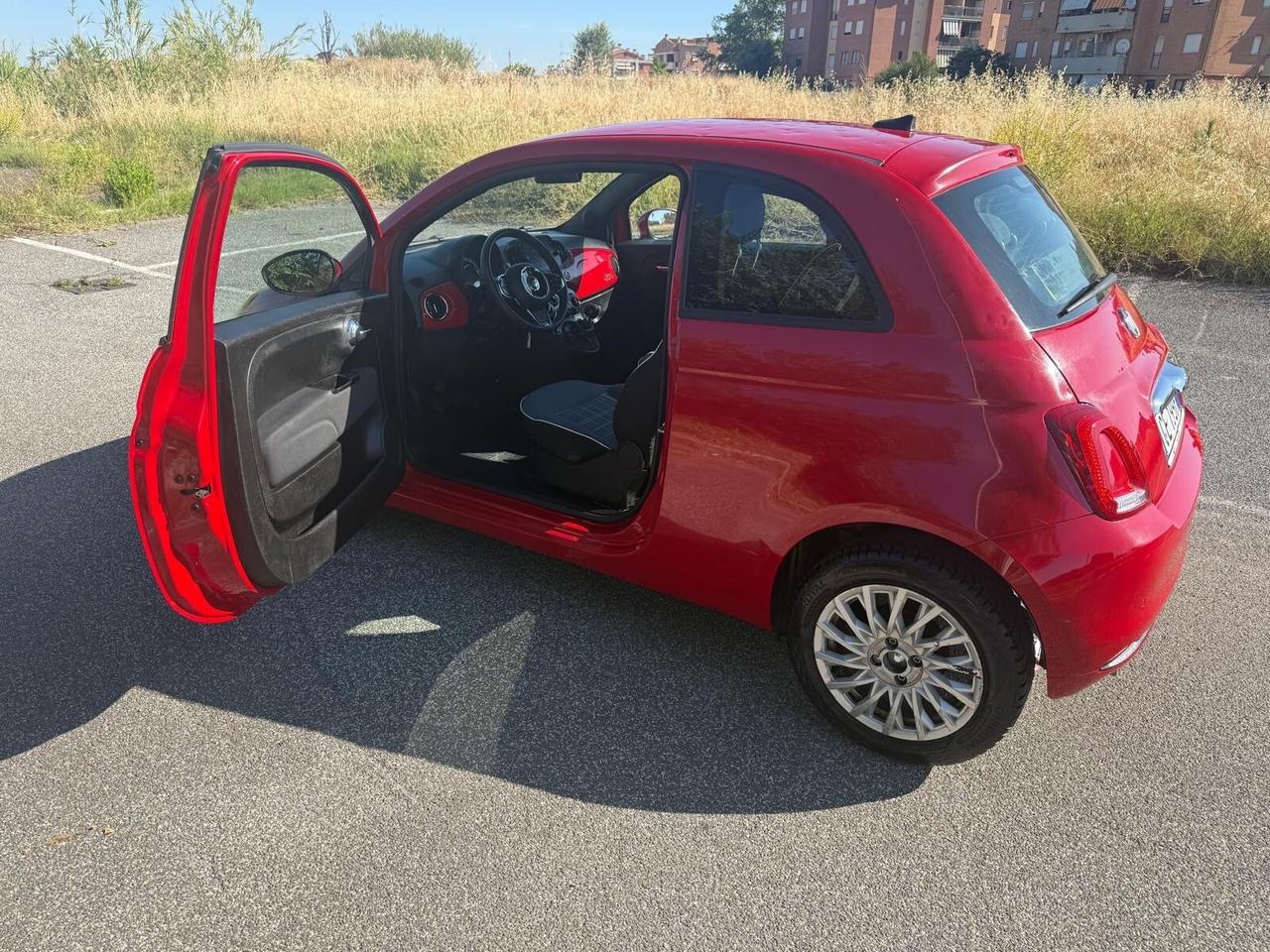 Fiat 500 hibrid euro 6 50000 km accetto permute