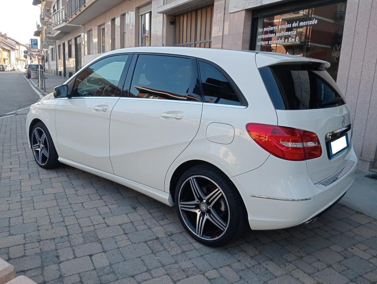 Mercedes-benz B 180 CDI 109 CV