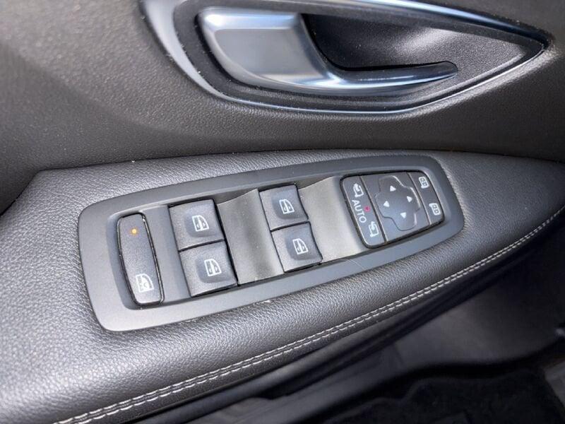 Renault Scénic Scénic Blue dCi 120 CV Sport Edition2