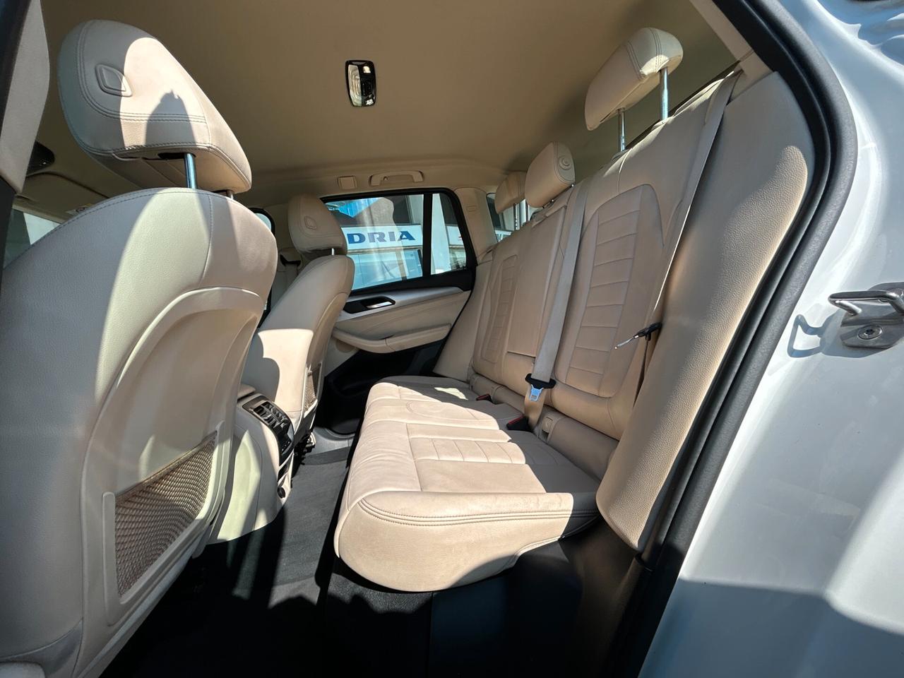 BMW X3 sdrive18d Business Advantage 150cv auto