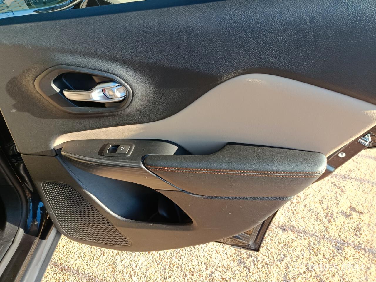 Jeep Cherokee 2.2 Mjt II 4WD Active Drive Limited+