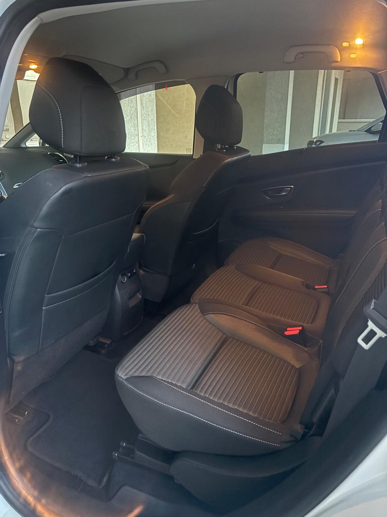 Renault Scenic Scénic Blue dCi 120 CV Sport Edition