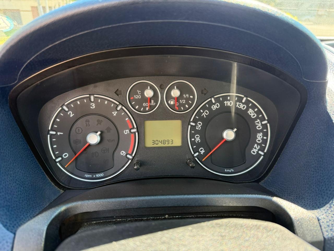 Ford Fiesta 1.4 TDCi 3p. Titanium