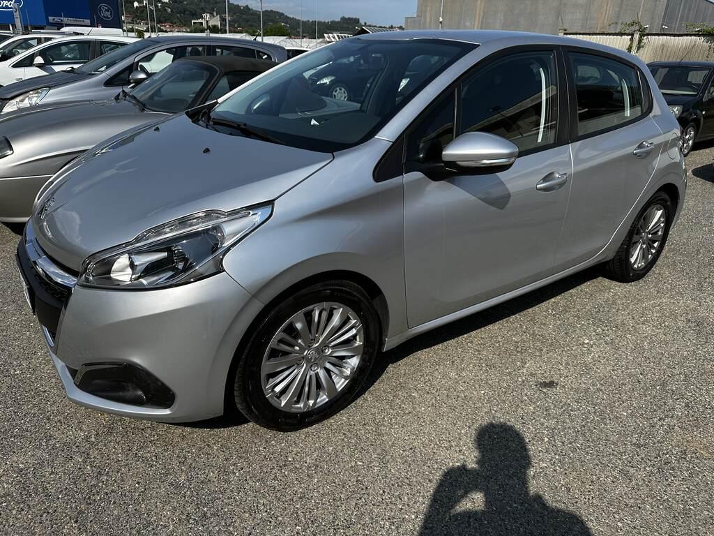 Peugeot 208 5 Porte 1.2 PureTech Allure