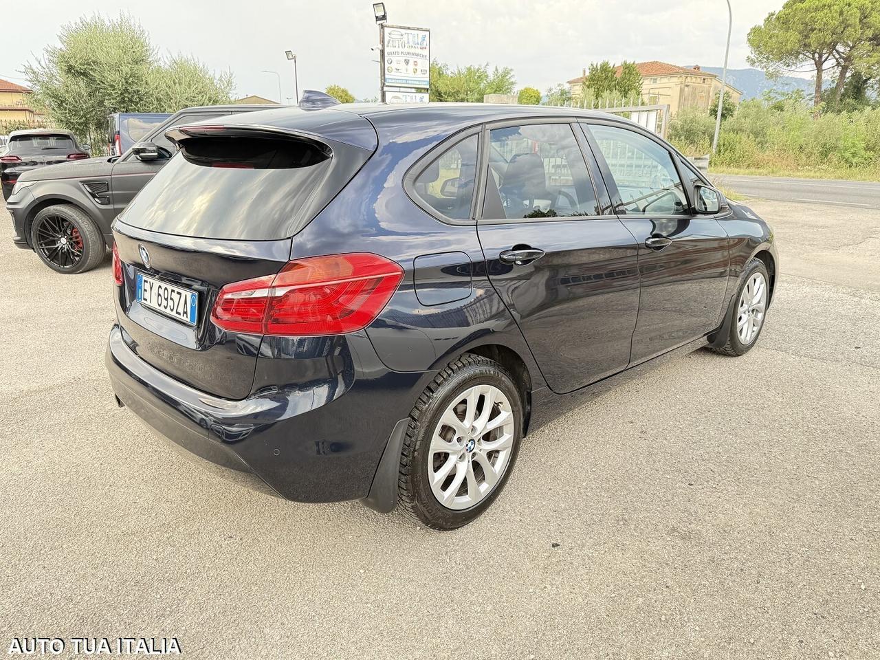 BMW 218 ACTIVE TOURER navi virtual cockpit clima