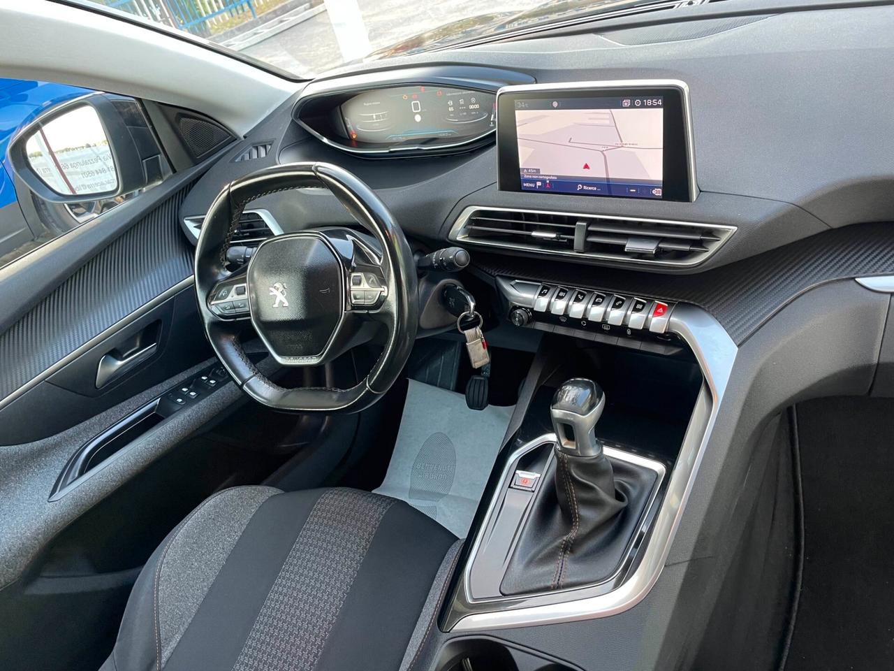 Peugeot 3008 BlueHDi 120 S&S Business