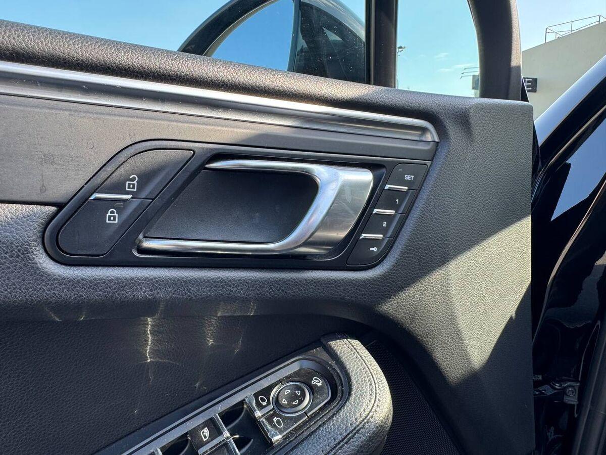Porsche Macan 2.0 245cv pdk