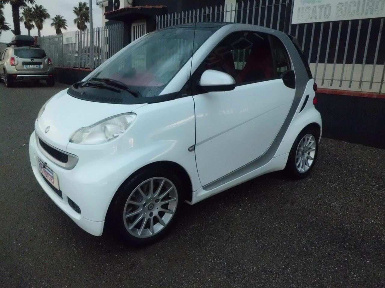 Smart ForTwo 800 40 kW coupé passion cdi