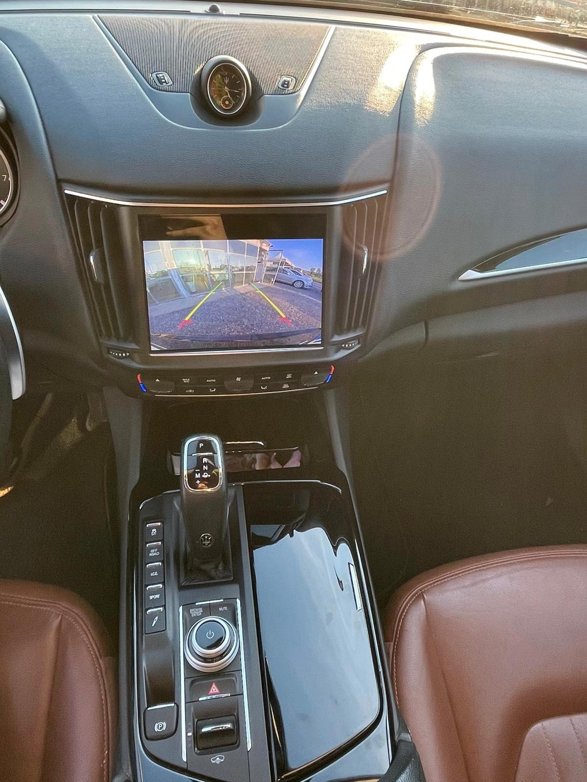 Maserati Levante V6 AWD Granlusso