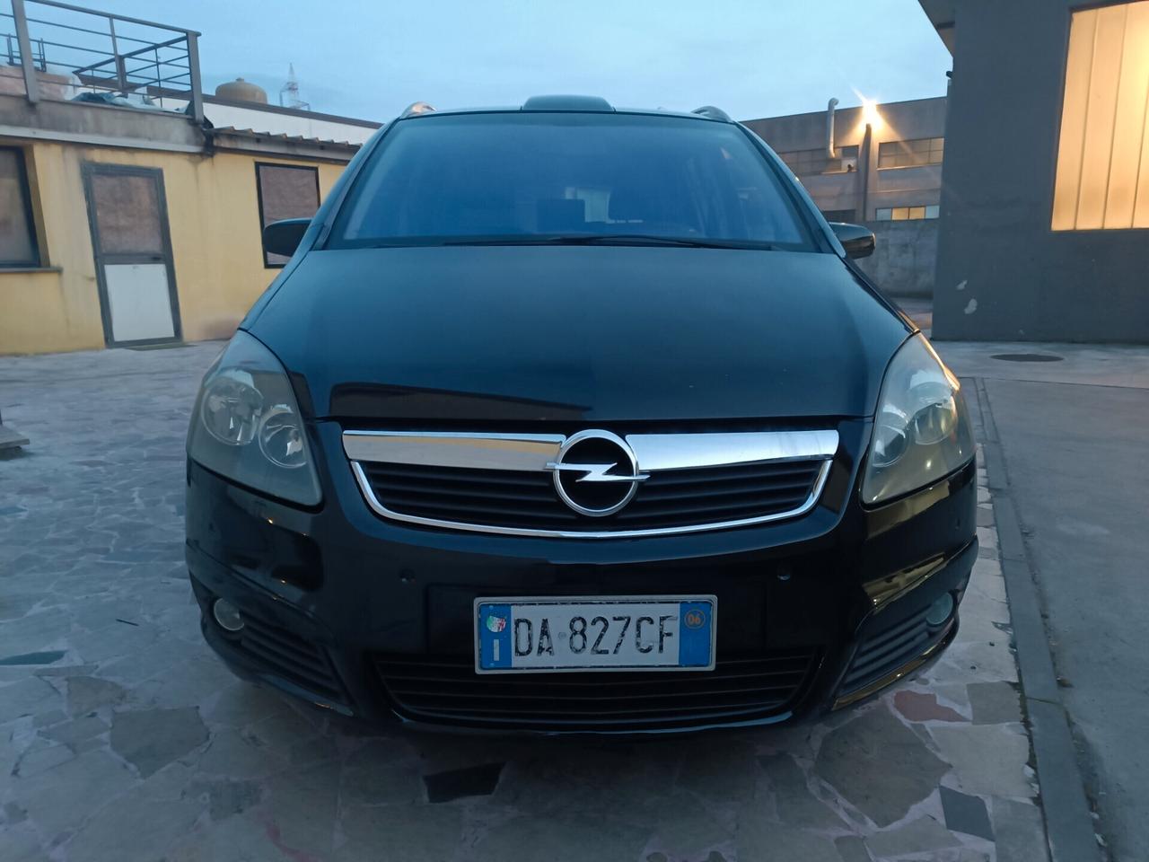 Opel Zafira 1.9 diesel automatica