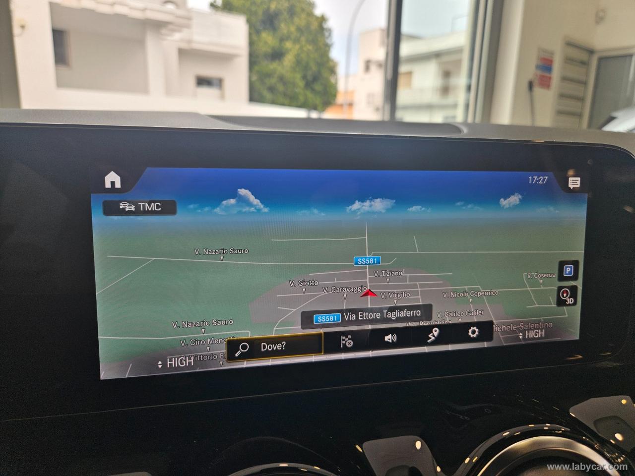 MERCEDES-BENZ GLA 200 d Automatic Premium