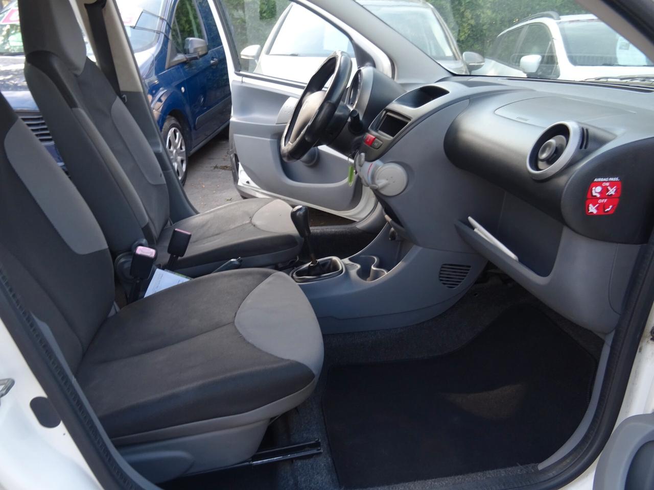 Peugeot 107 1.0 68CV 5p. Plaisir