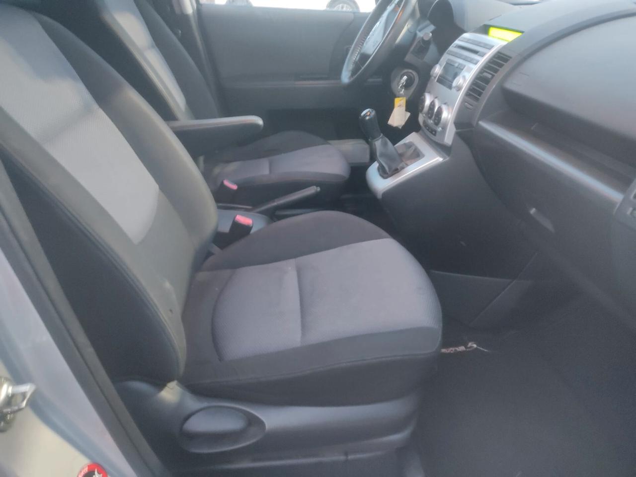 Mazda5 2.0 MZ-CD 16V 110CV 7 POSTI