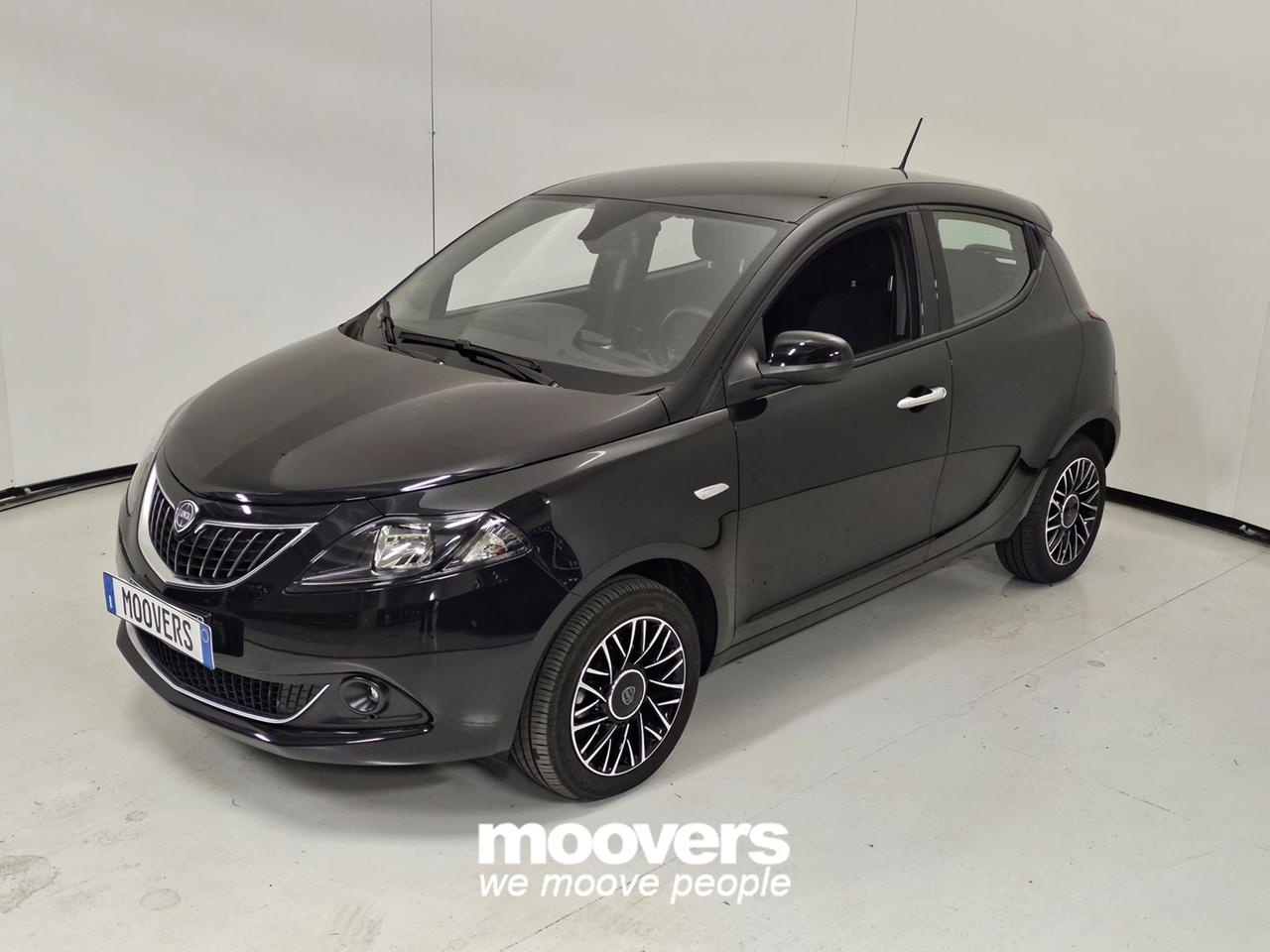 Ypsilon 3ª serie LANCIA Ypsilon 1.0 FireFly 5 porte S&S Hybrid Silver