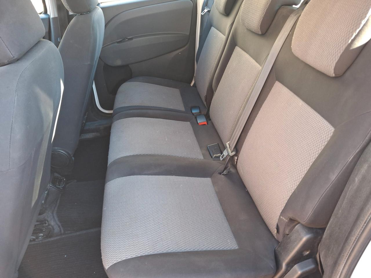 Fiat Doblo Doblò 1.6 MJT 105CV PC Combi N1 autocarro 5 posti