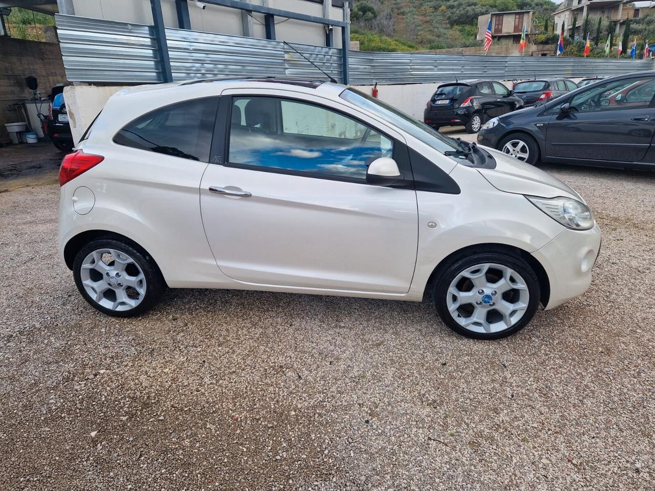Ford Ka Ka+ 1.2 8V 69CV Titanium