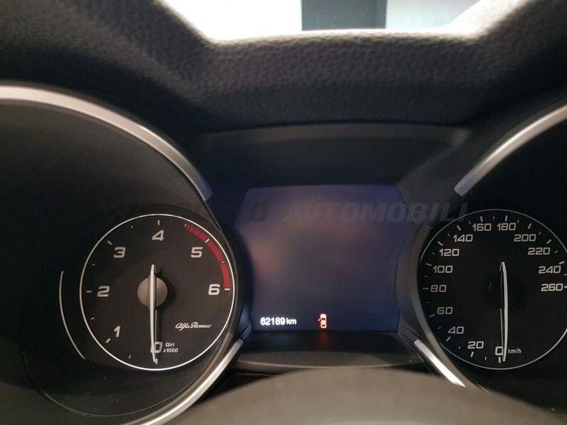 Alfa Romeo Stelvio Stelvio 2.2 t Super rwd 160cv auto