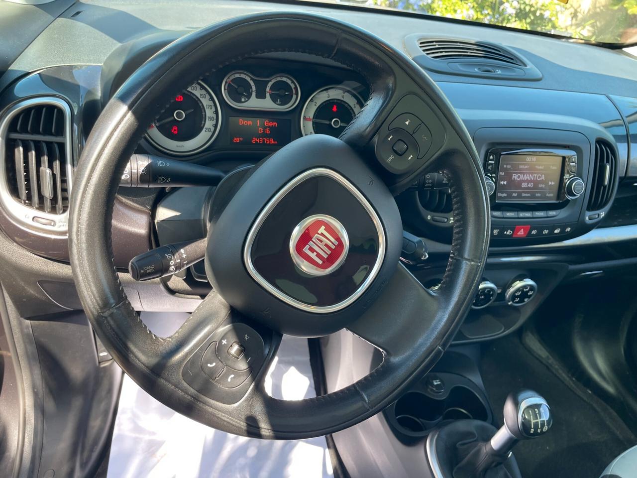 Fiat 500L 1.3 MJT 85 CV Panoramic LOUNGE TETTO BIANCO NEOPATENTATI TAGLIANDATA
