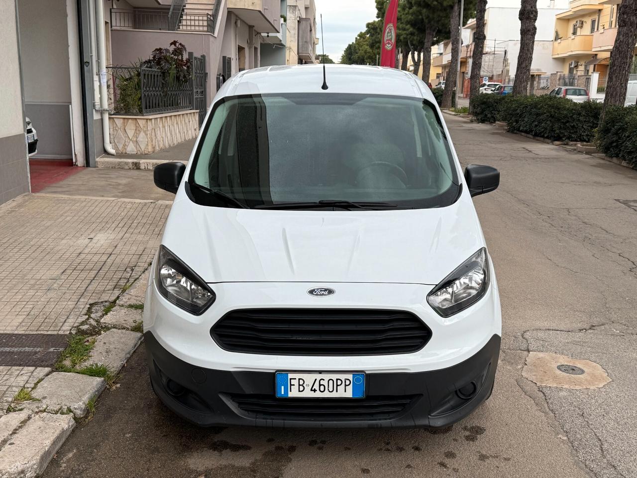 Ford Transit Courier 1.5 TDCi KM 121.000 - 2016