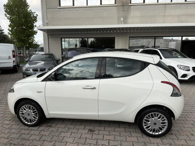 Lancia Ypsilon 5 Porte Ypsilon 1.2 Silver 69cv