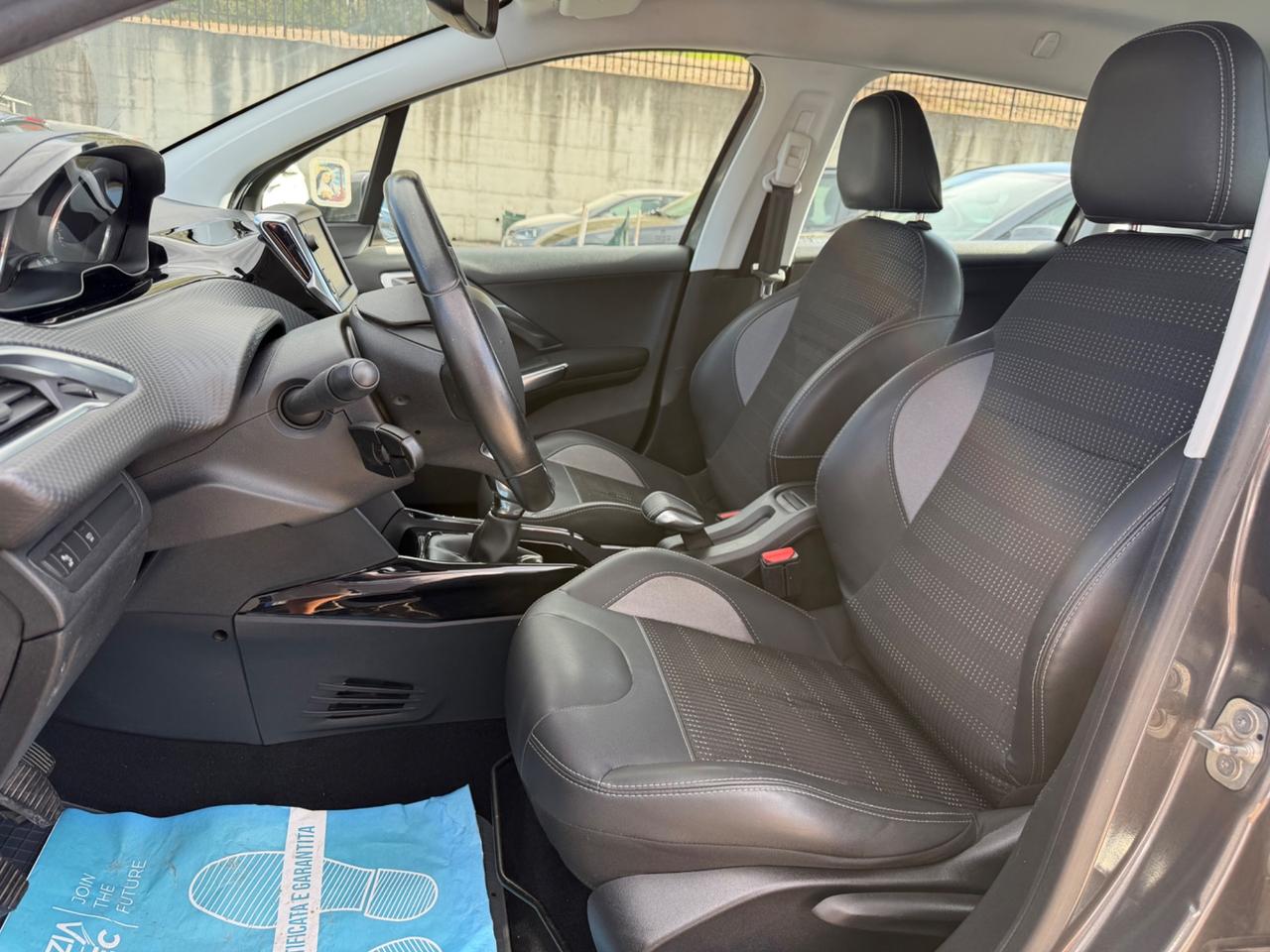 PEUGEOT 2008 1.6 BlueHDI 100 ALLURE/110.000KM