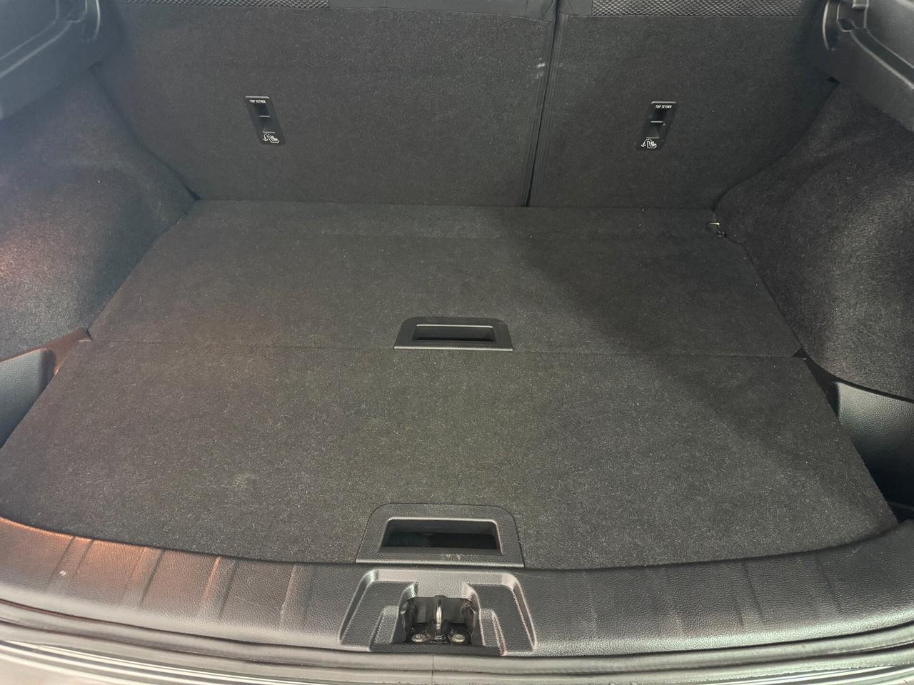 Nissan Qashqai / 1.5 cc 110cv / Diesel / Retrocamera /