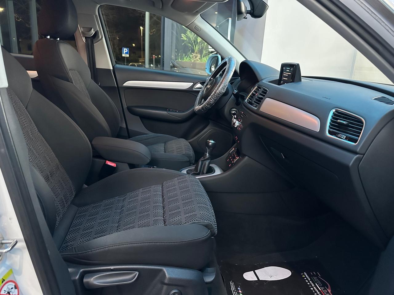 Audi Q3 2.0 TDI 150 CV Business