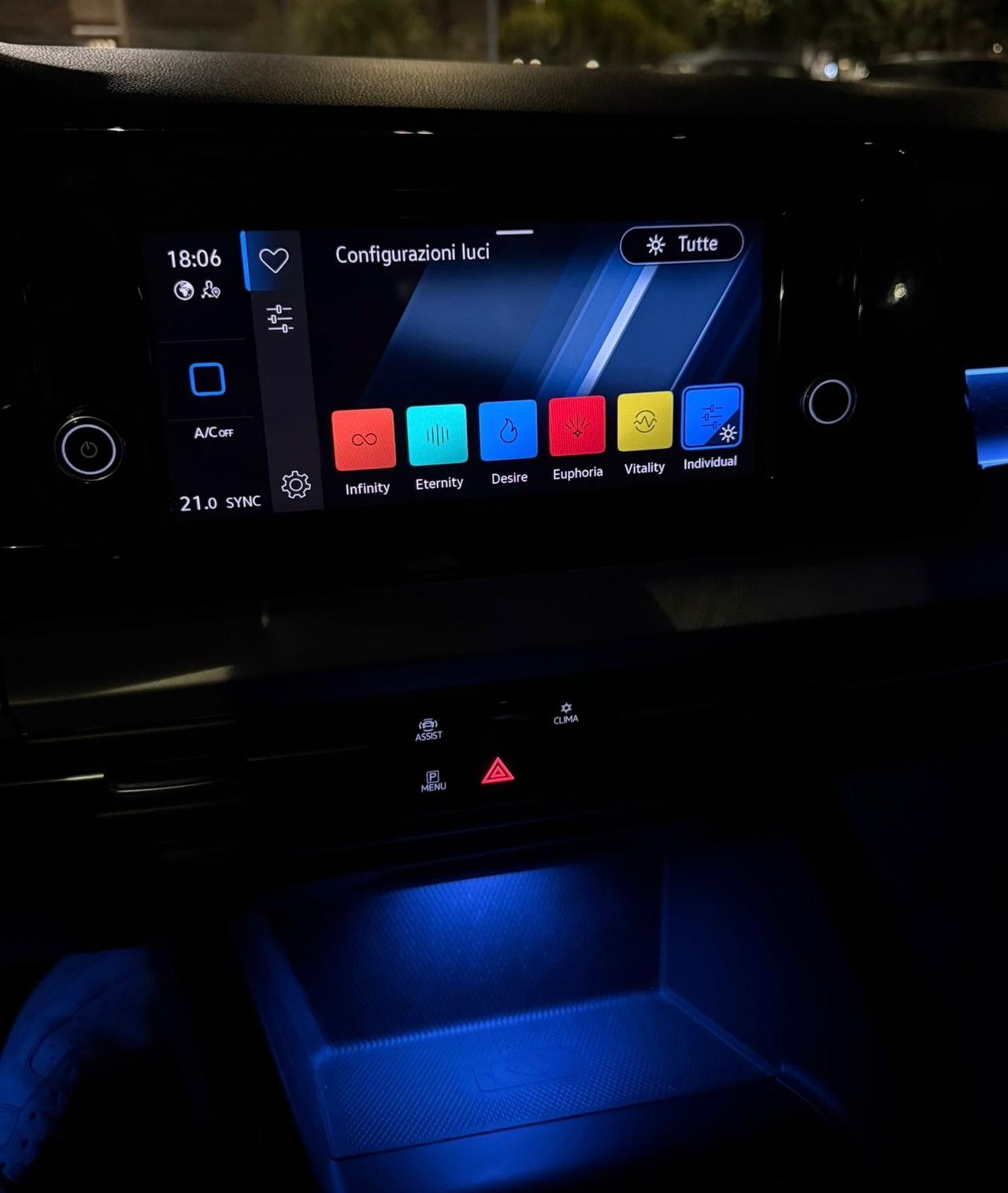 Volkswagen Golf 8 2.0 TDI DSG SCR Style