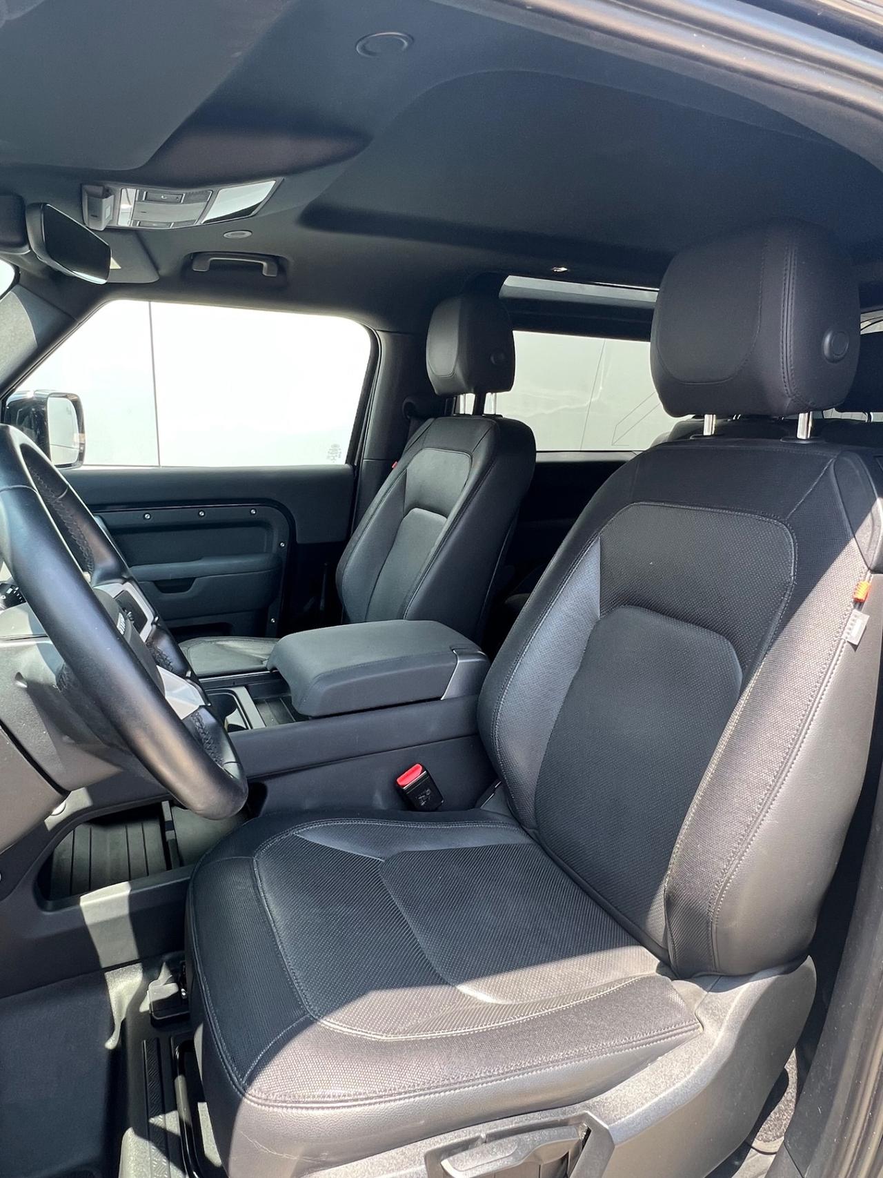 Land Rover Defender 90 3.0d i6 mhev X-Dynamic SE awd 200cv auto