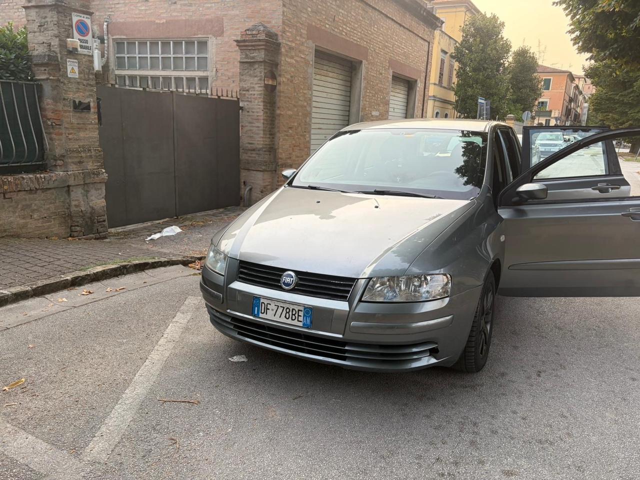 Fiat multijet Diesel neopatentati 5 porte uni proprietà