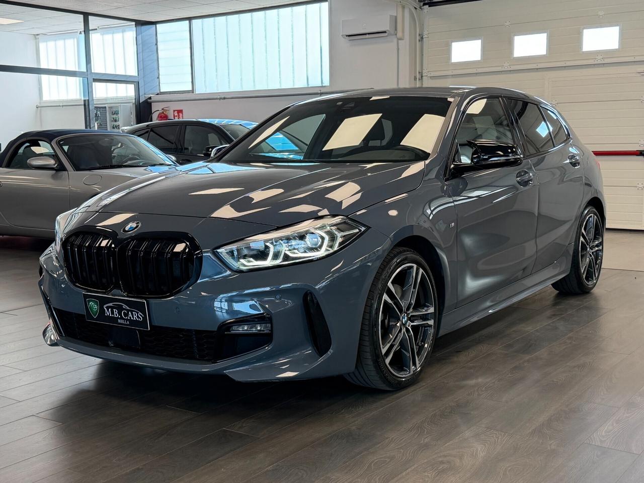 Bmw 118 118d 5p. Msport