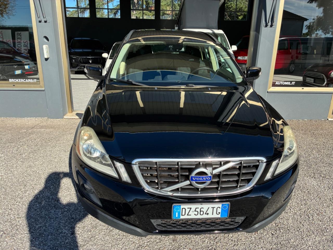 Volvo XC 60 2.4 D 175 cv Momentum